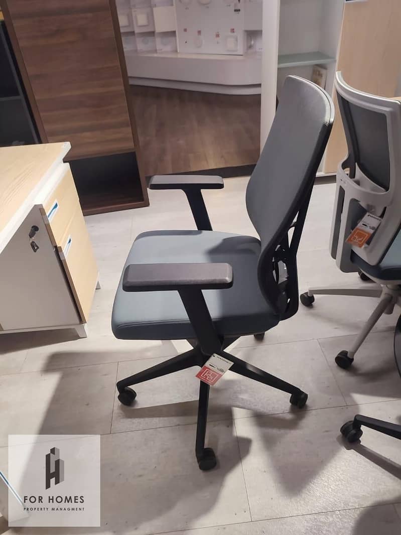 6 WhatsApp Image 2025-12-28 at 9.30. 32 PM (1). jpeg