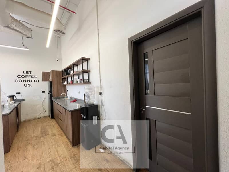 11 d0050066-d332-42c7-9cbf-4ab22dafd845. jpg