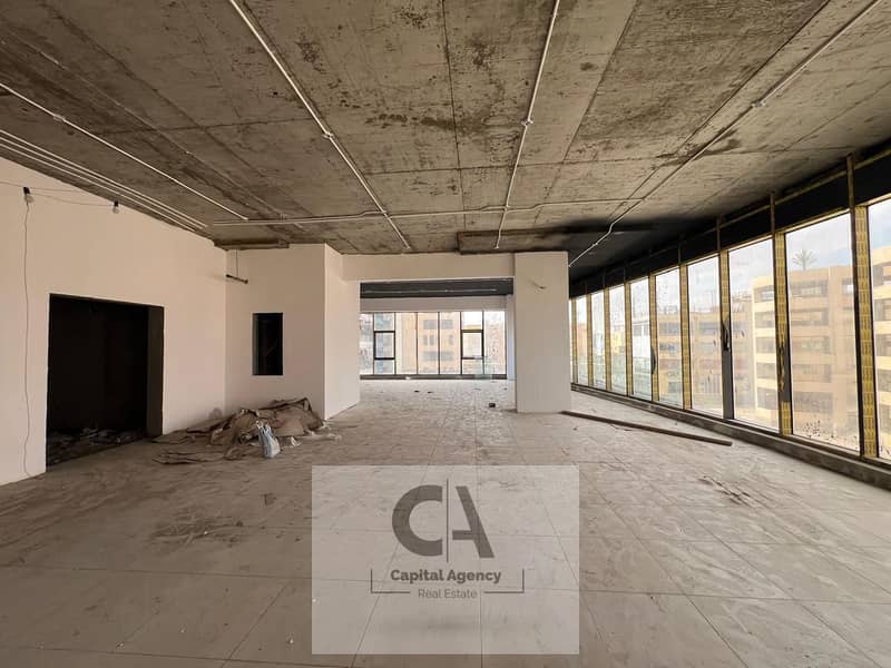 3 df7b349b-03f4-47c6-aae6-e1acde6cc392. jpg