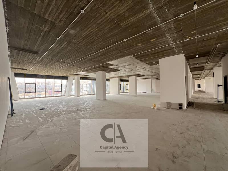 5 6a18370c-273c-4a3f-8847-0a15c8f5bb3c. jpg