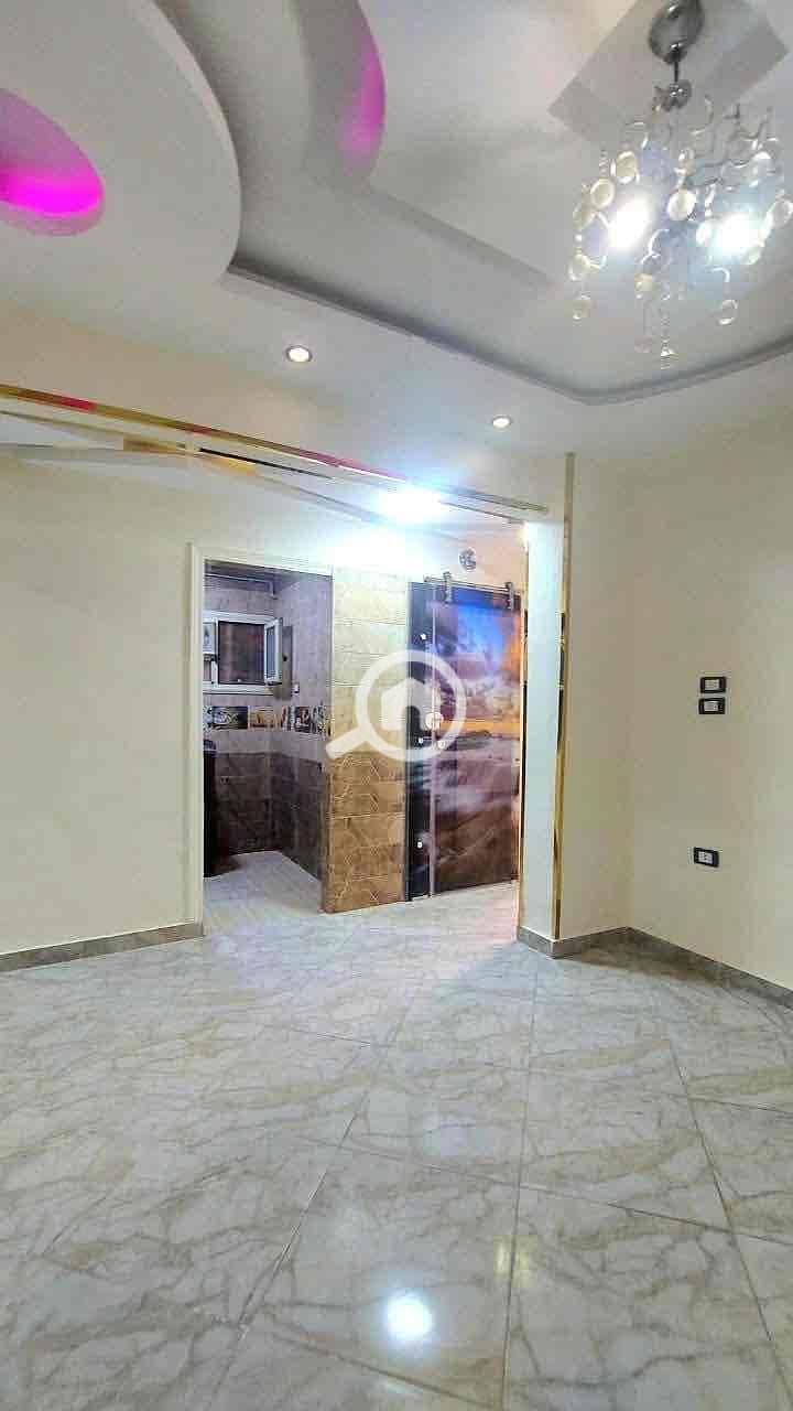 4 028a68de-f3f5-42a6-bf17-586882a0397a. jpg