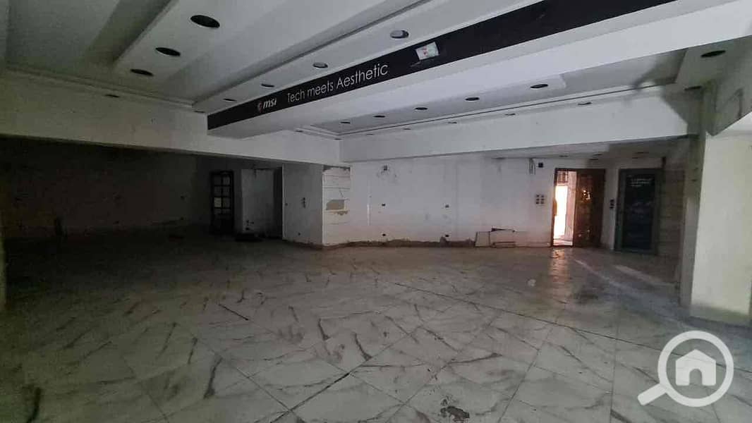 3 13f999e9-7942-4d3e-a691-2f62be045dbc. jpg