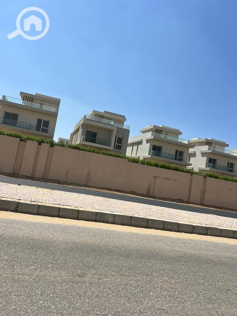 9 WhatsApp Image 2025-12-23 at 1.00. 40 AM (2). jpeg