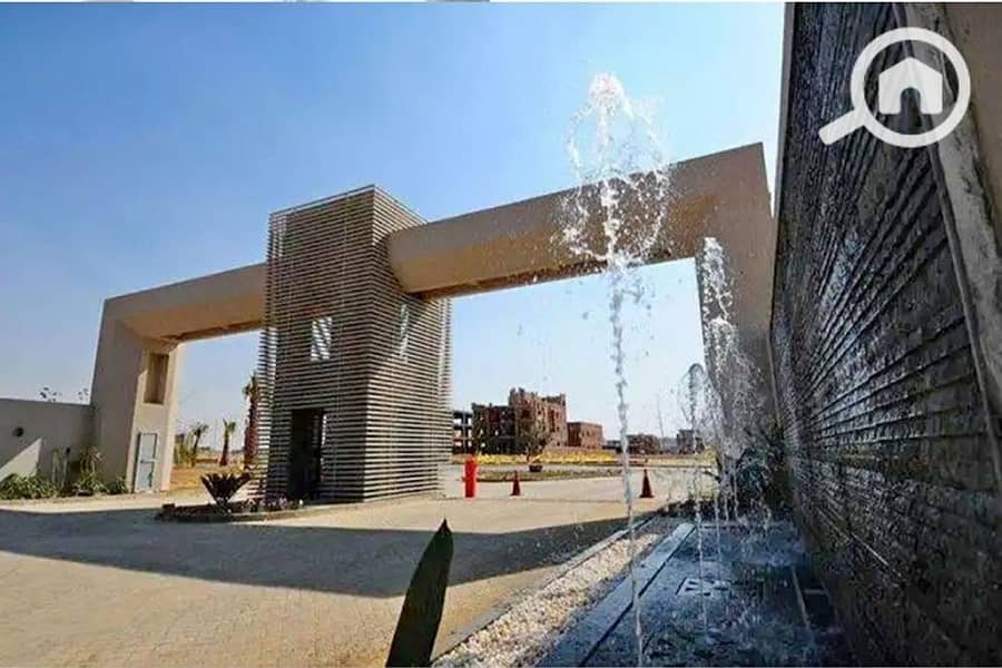 5 7d0c6781-62f5-4df4-bde6-f2f698439cc1. jpg