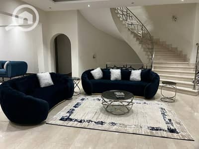 فیلا 8 غرف نوم للبيع في القطامية، القاهرة - WhatsApp Image 2026-01-02 at 12.59. 46 AM. jpeg