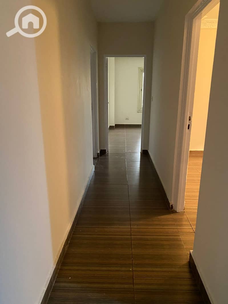 10 bd10f7de-ceaa-4191-aa19-24a00b715856. jpeg