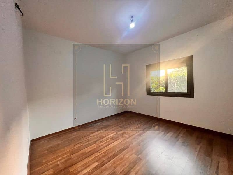 4 WhatsApp Image 2026-01-01 at 1.40. 53 PM. jpg