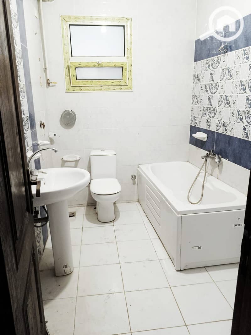 7 WhatsApp Image 2025-12-27 at 13.35. 17 (1). jpeg