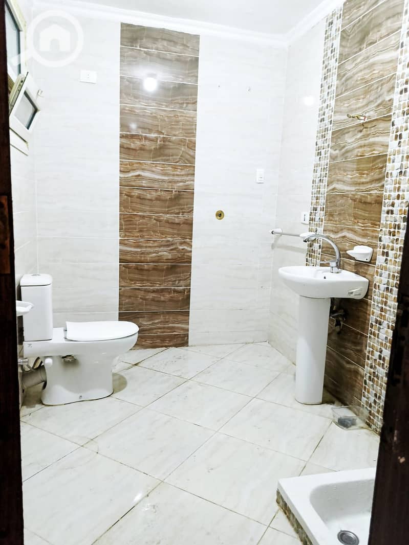 8 WhatsApp Image 2025-12-27 at 13.35. 15. jpeg