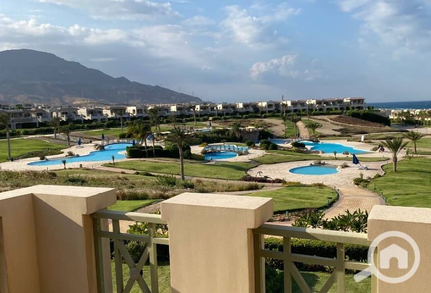 2 14c8dacd-4415-4b0b-907f-111c88596ab6. jpg