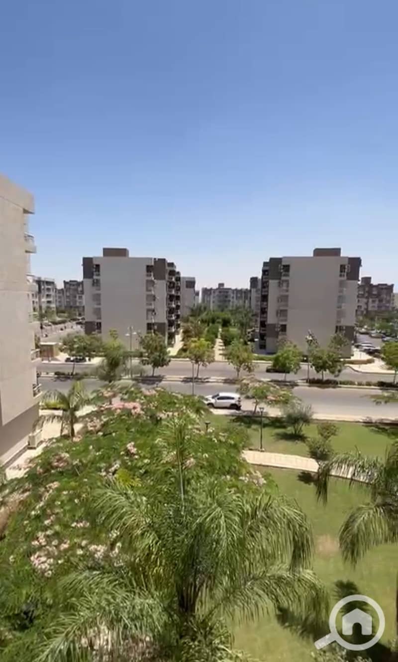 6 002f0d94-eb71-4abe-ba85-de3aa3e9ab29. jpeg