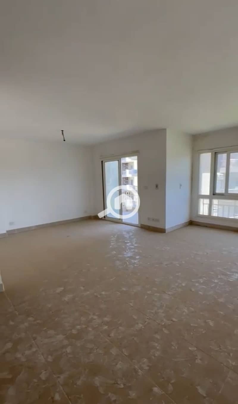 7 02da838d-7944-4601-937e-2558f6a8af13. jpeg