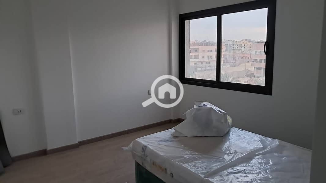 8 4528cbda-d496-44e2-9490-e292e46987d6. jpeg