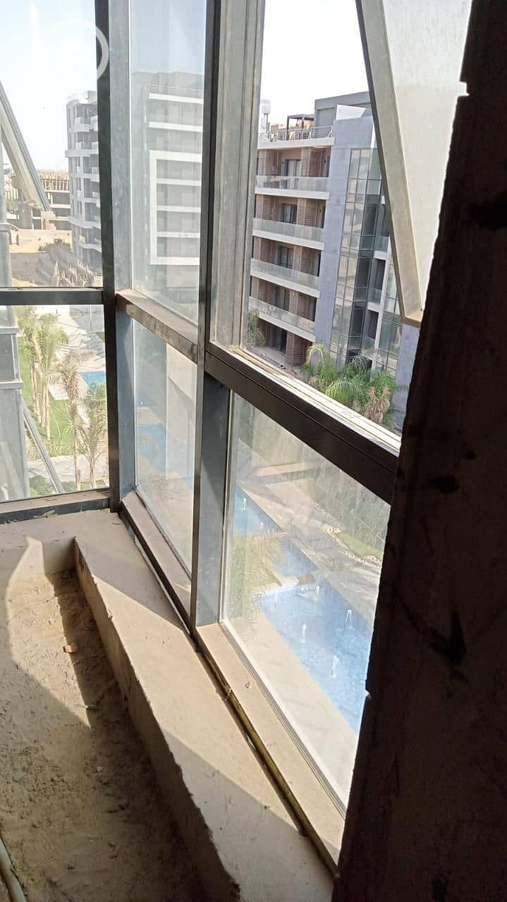 15 ecd81c11-9d78-435b-866b-ea90ffaba615. jpeg