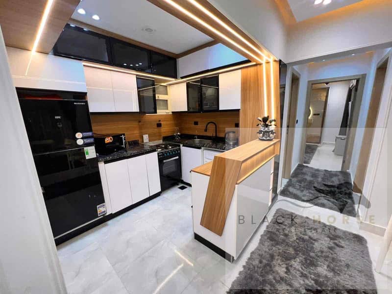 10 6abca133-77ef-4ee9-8849-05ad70c84332. jpg