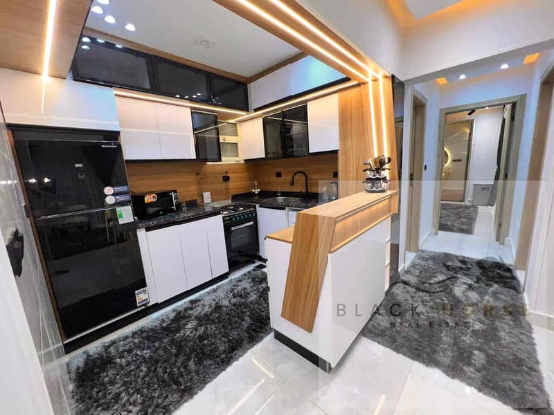 18 5b5cd3a9-caae-4472-a575-4e66fca1b6ff. jpg