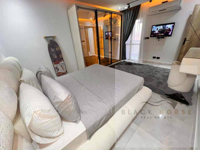 23 ea8b65b2-0a94-4764-897a-44888e753c83. jpg