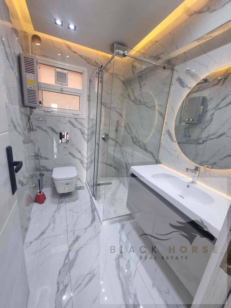 14 1aea9816-53c9-4500-8391-090fca73619c. jpg