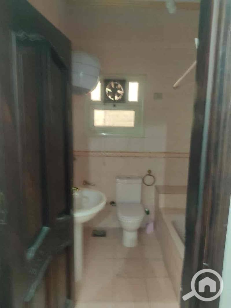 3 a2a66b8b-e69a-4803-9b58-9833d08e32f8. jpg