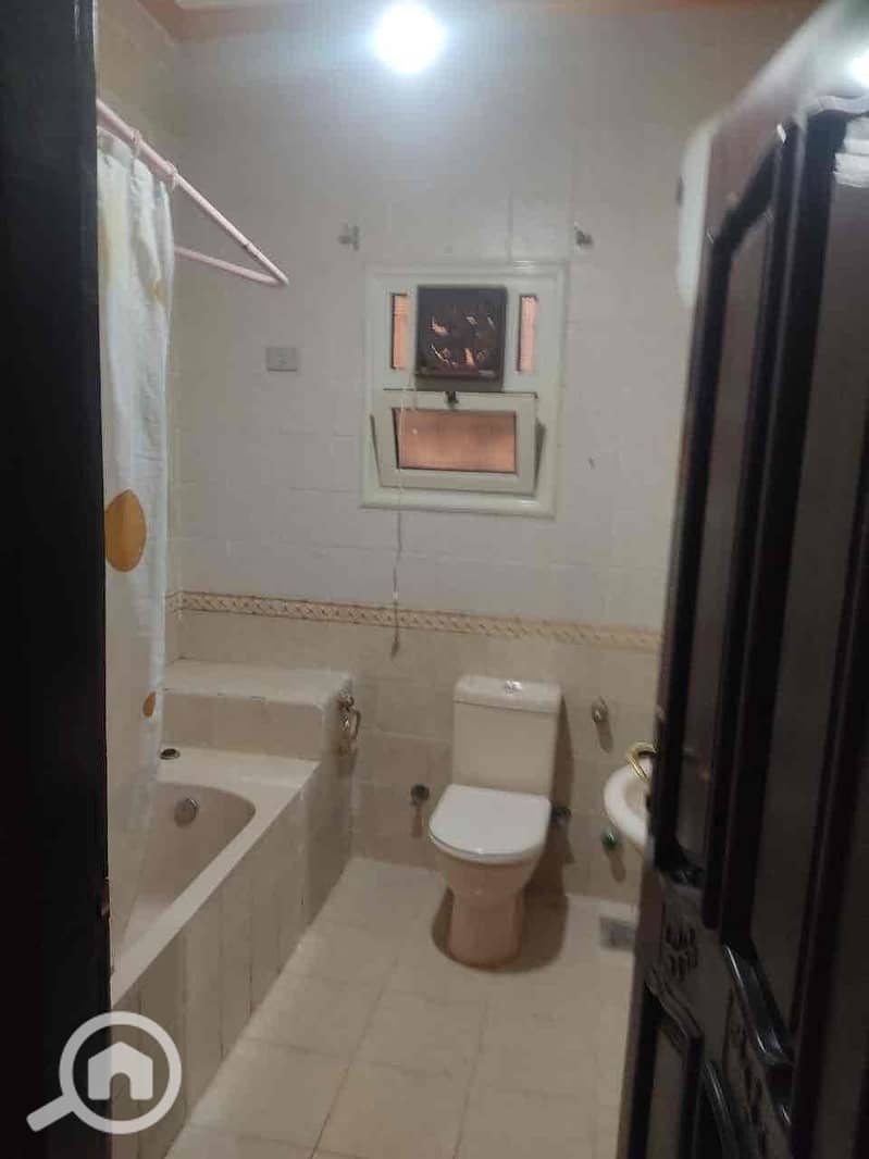 12 d96eb1cf-fa0b-47d8-9bc1-be13f2e97131. jpg