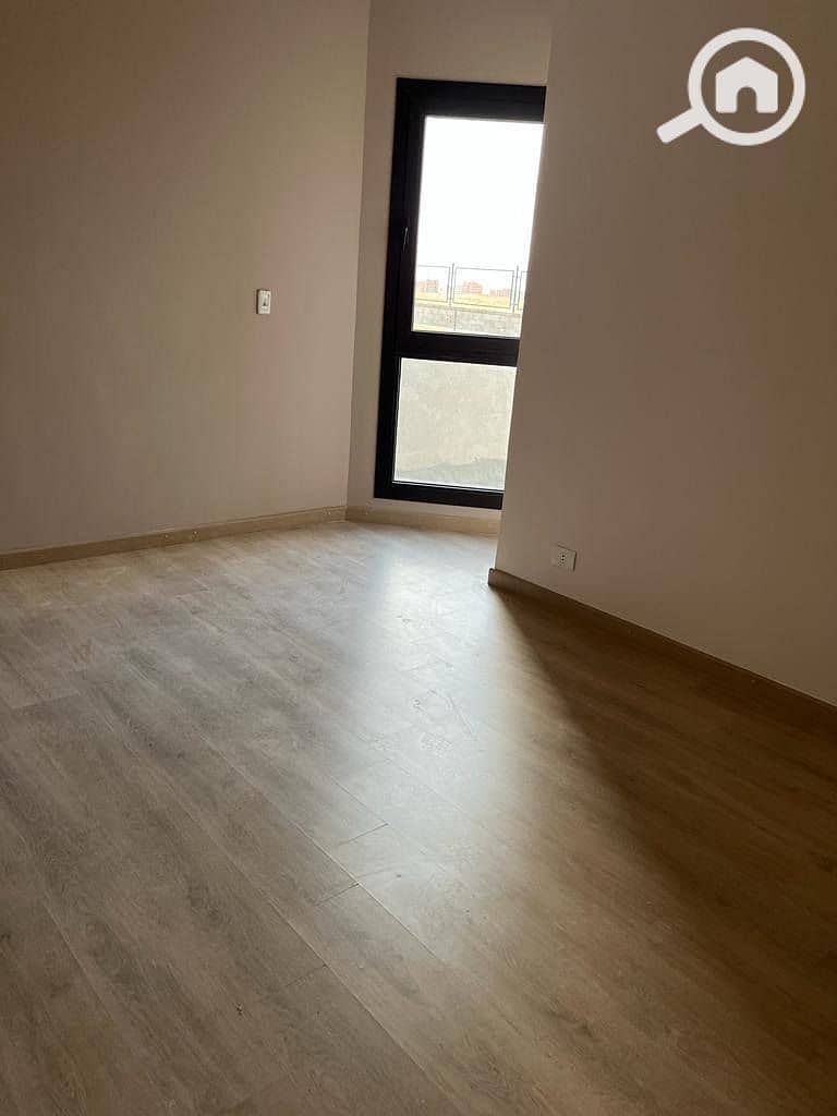 10 574578240_122237473784084594_6815078895813926179_n (1). jpg