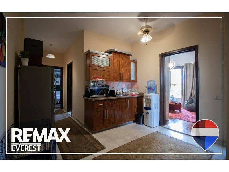 12 209a123e-f756-4c24-a196-f3b7de08b480. jfif. jpg