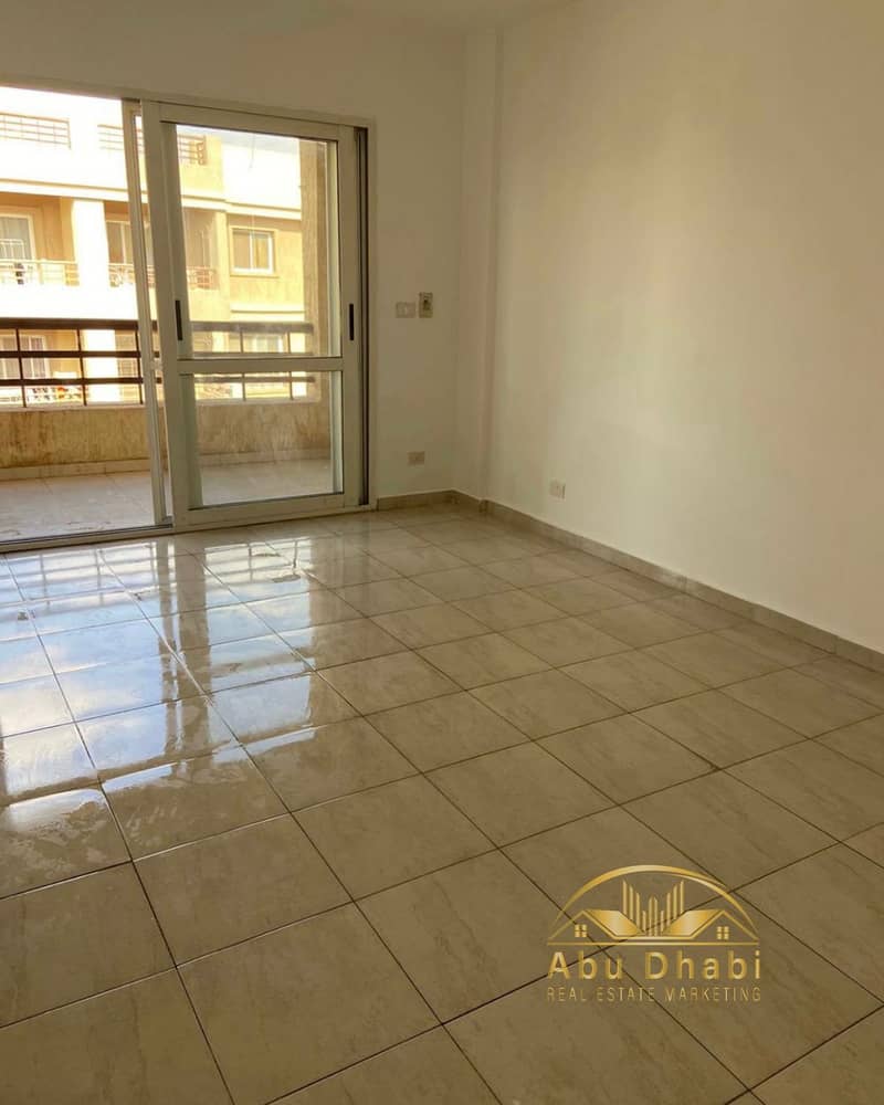 8 489dd957-c6b9-4d23-98e1-cd695b9a8211. jpg