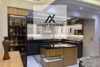 12 7713e494-7bdb-4a59-b839-61991101c71f. jpg