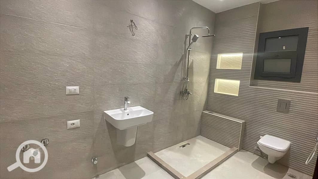 3 2bb11b05-fbf2-48cc-b362-8ea3eb7a7ec4. jpeg