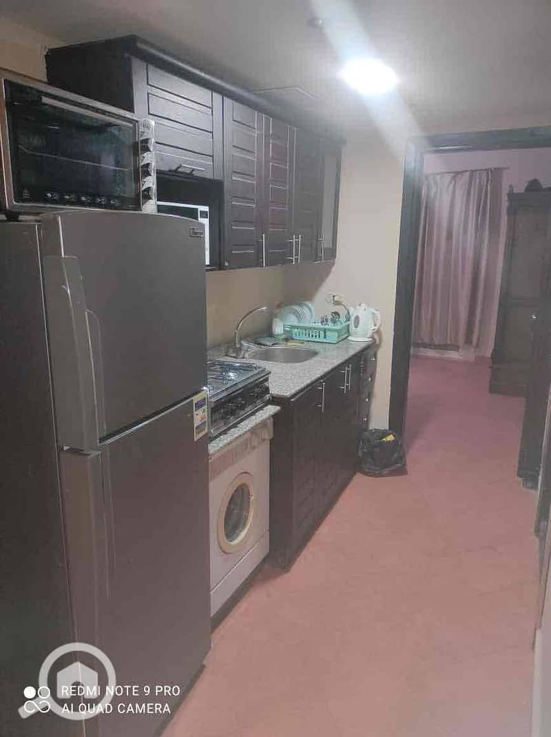 4 6dd76a16-39eb-4f2d-889f-455cf1094f0a. jpg