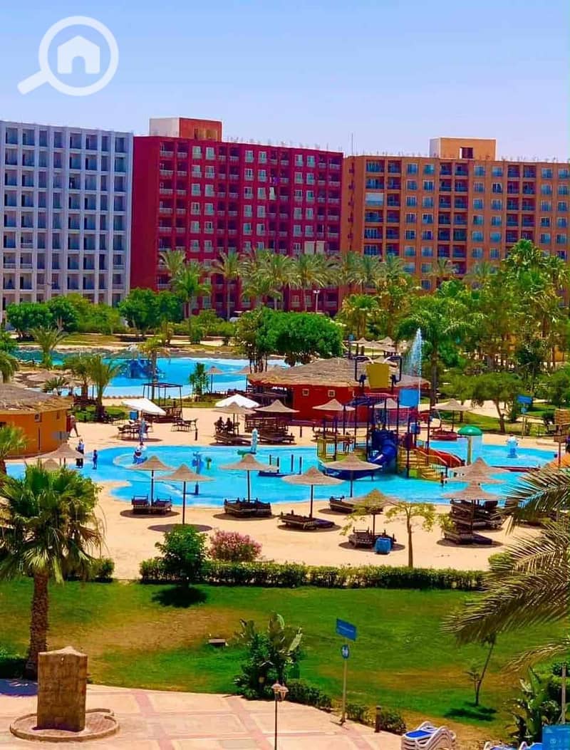 8 30968a05-86c7-4538-bc31-75f7d78c580b. jpg