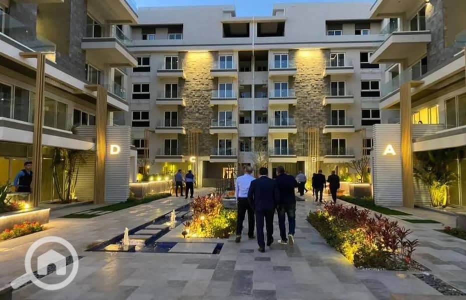 4 7420289-2d6a0o. jpg