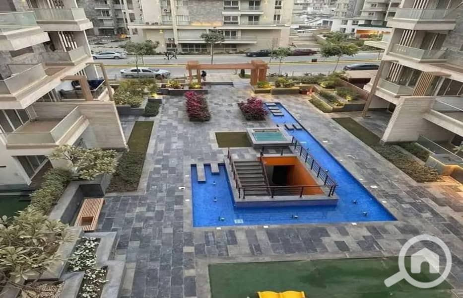 5 7420289-7b117o. jpg