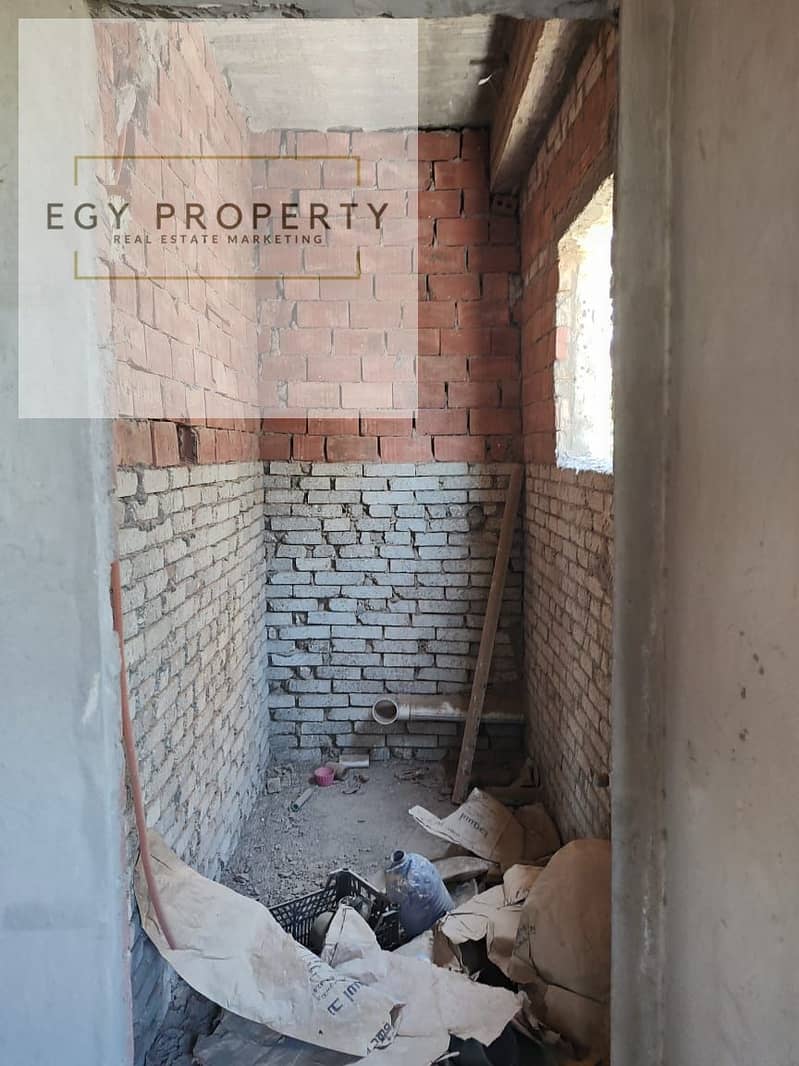 10 f4203508-7070-4000-a1a6-f11d03af339c. jpg