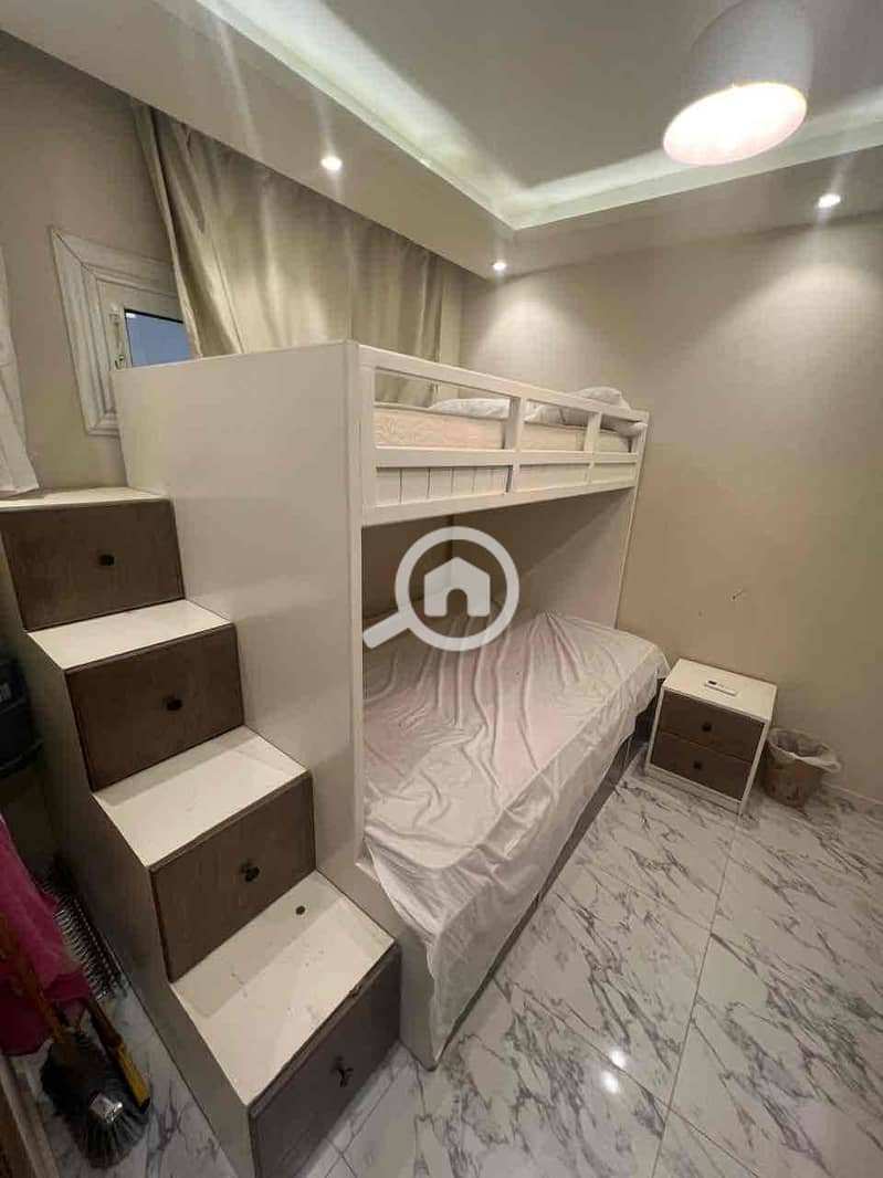 2 1843bec6-ee27-4226-b6b2-796562375919. jpg