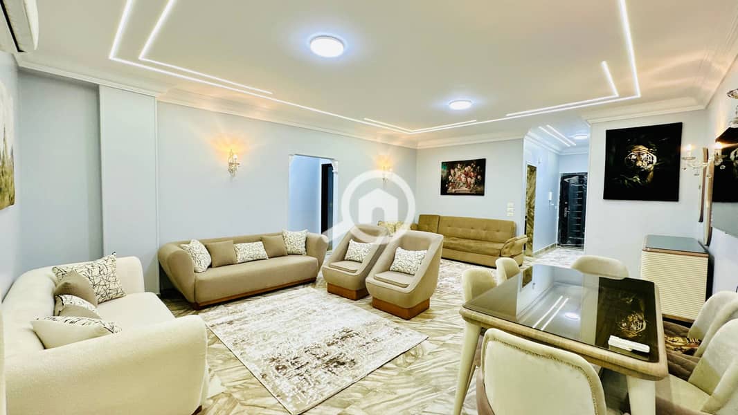 7 2025_08_01_20_10_IMG_5532. jpg