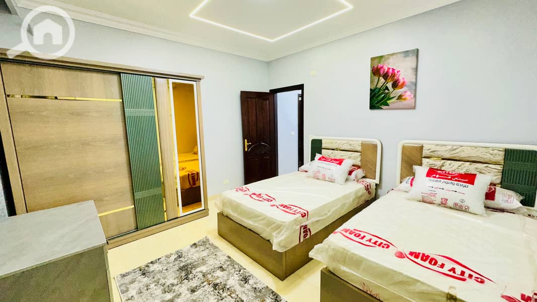 14 2025_08_01_20_04_IMG_5494. jpg