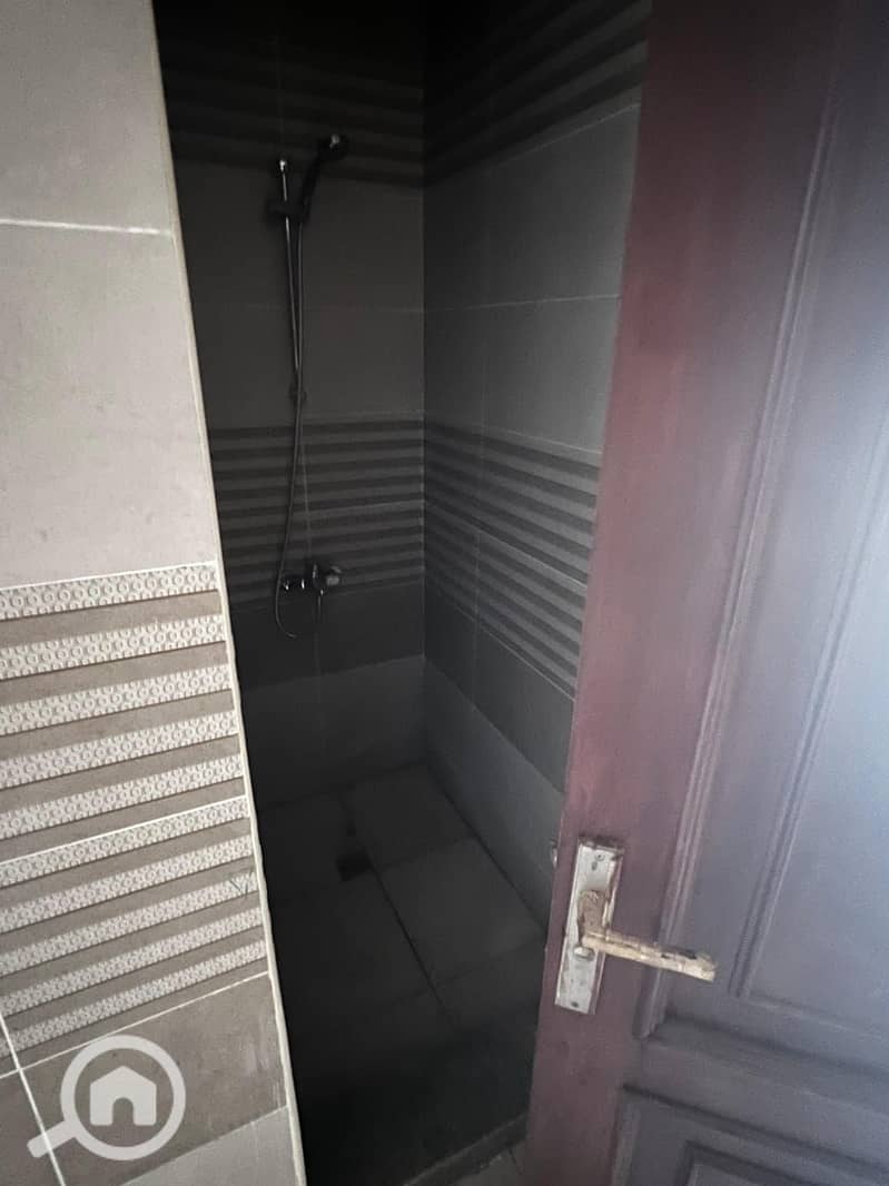 14 WhatsApp Image 2026-01-02 at 17.00. 15. jpeg