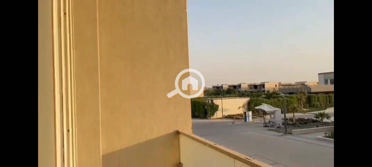 13 40545954-9b5e-4238-8749-75361ca12eef. jpg