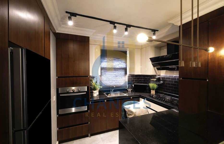 10 WhatsApp-Image-2025-03-22-at-12.12. 34-PM_1400x900. jpg