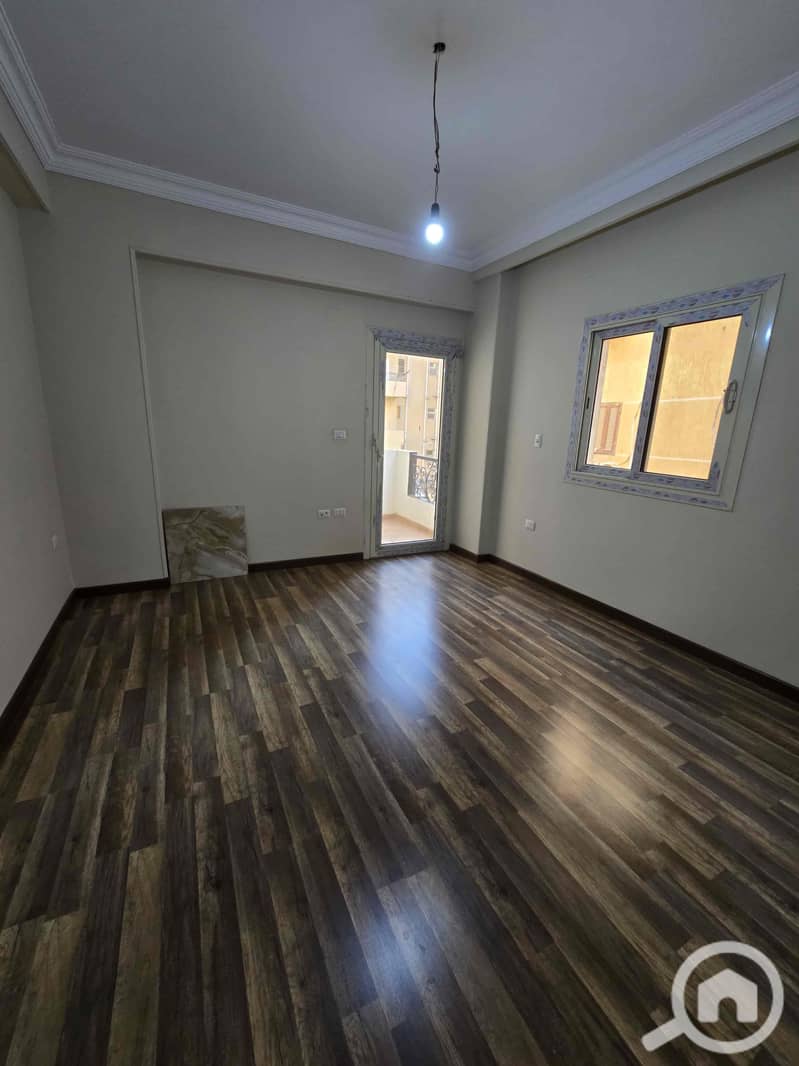 3 f7e1bcc6-1240-49ba-b139-27a250daf948. jpg