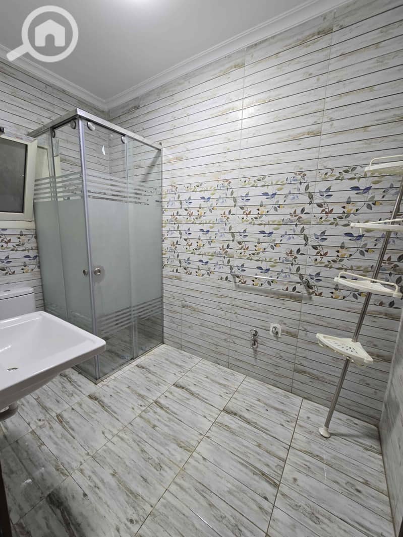 11 67dae8c0-0e4a-4f59-9d5c-7d4cb3d9203f. jpg