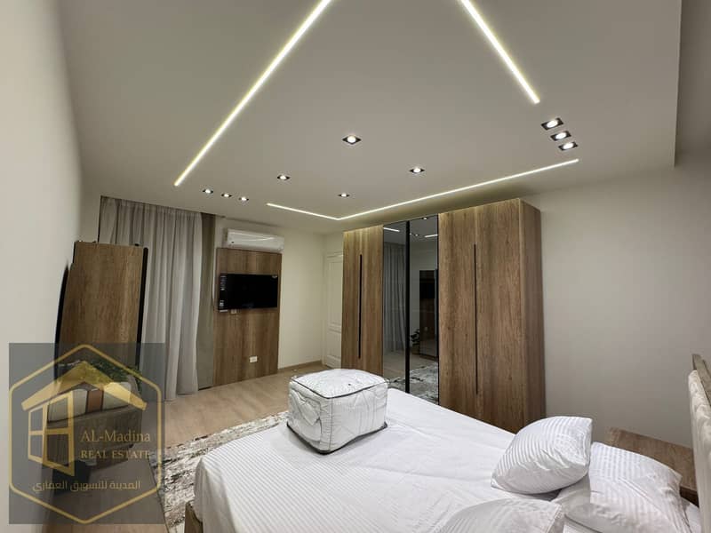 4 WhatsApp Image 2026-01-01 at 20.34. 39 (2). jpeg