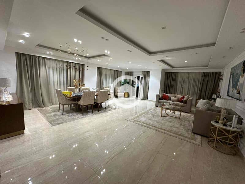 6 e90aeab7-0326-4a76-8c0c-b6adb8b8f09f. jpg