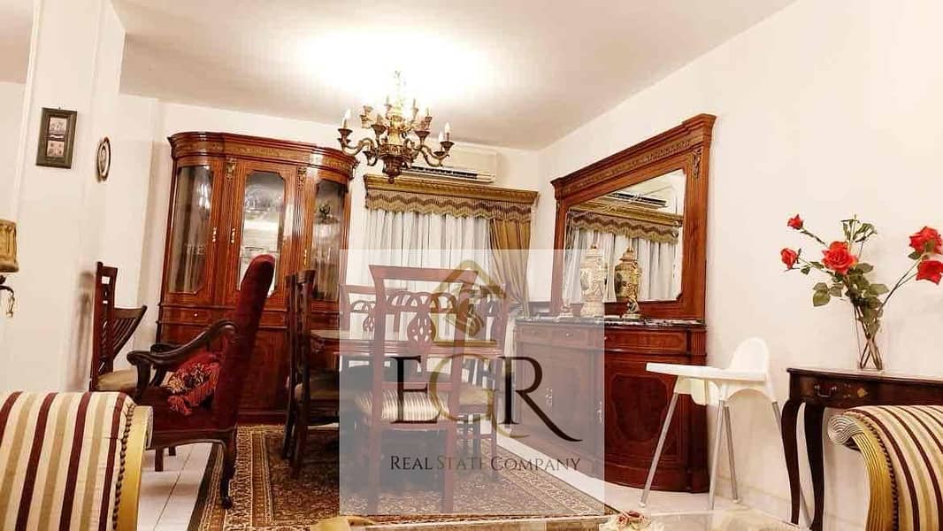 4 256b66b1-cd63-47a2-8f15-dac802e4c295. jpg