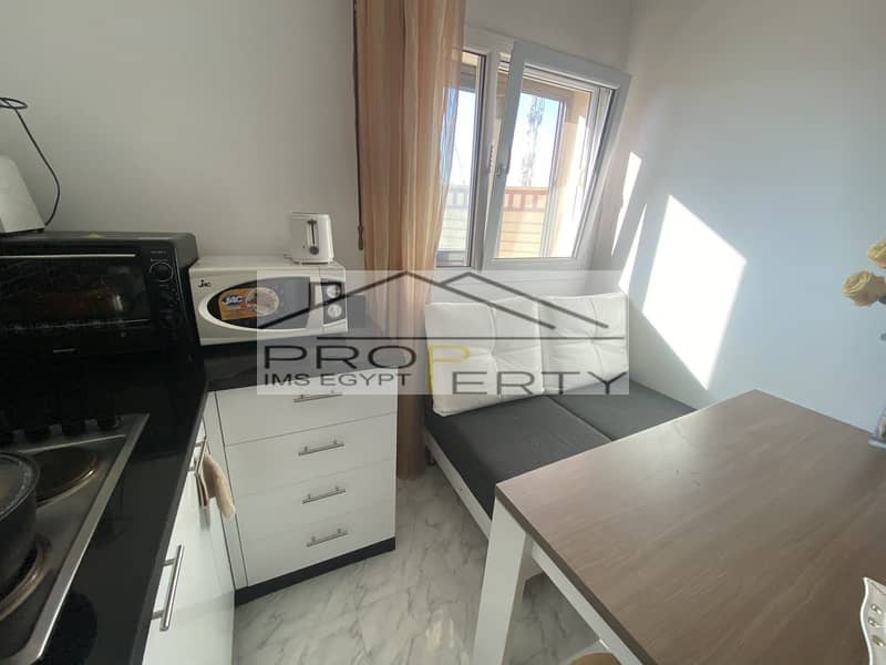 6 3d829a1f-e37b-408f-be00-d25cc86d9aa6. jpg