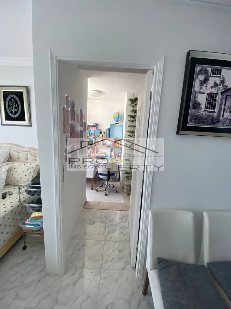 15 8315ad0f-528e-4fc8-839e-d7b85233c5b9. jpg