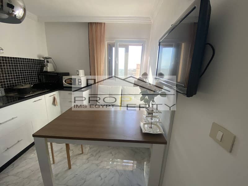 21 f9f98329-22e6-4e22-9f2d-cea3dfd1632f. jpg