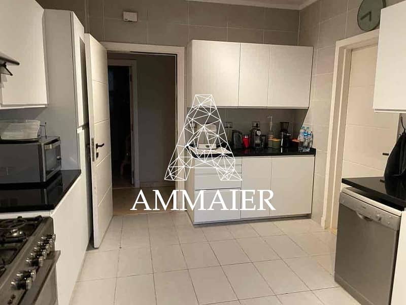 9 6c4de106-1818-48b7-9894-8eda8f6e9819. jpg