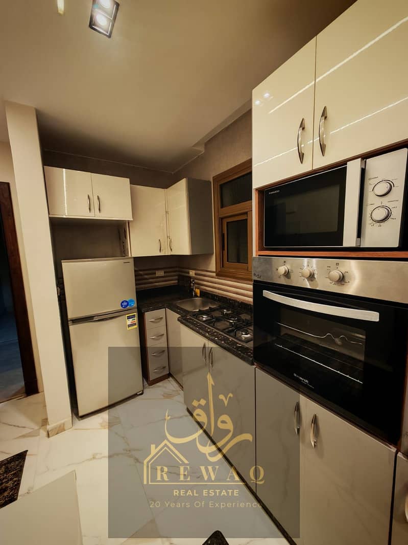 5 9a87d052-b92f-4933-baa3-46cefdacd906. jpeg